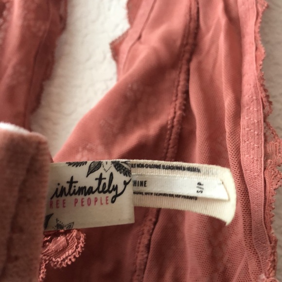 Galloon lace halter bra - Picture 3 of 3